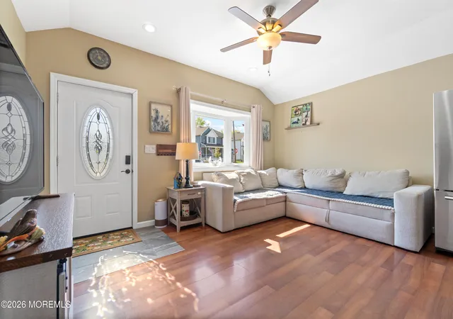 Homes for sale in Keyport, NJ | 212 Atlantic St, Keyport, NJ 07735 | MLS# 22612919