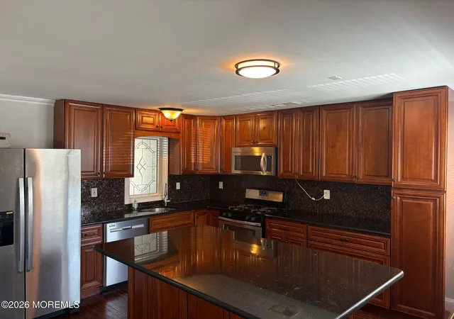 2nd image of 15 Saint James Pl, Keansburg, NJ 07734 | MLS# 22613126