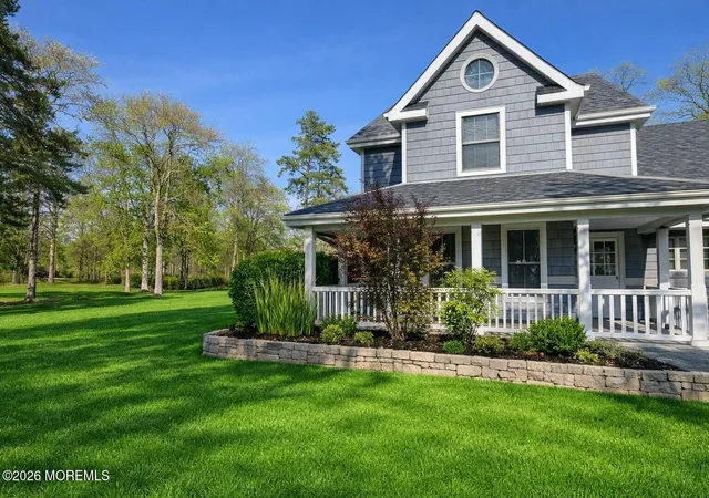 Homes for sale in Manahawkin, NJ | 229 Parker St, Manahawkin, NJ 08050 | MLS# 22614161