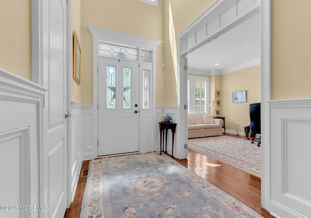 2nd image of 20 Aspen Ln, Tinton Falls, NJ 07724 | MLS# 22615782