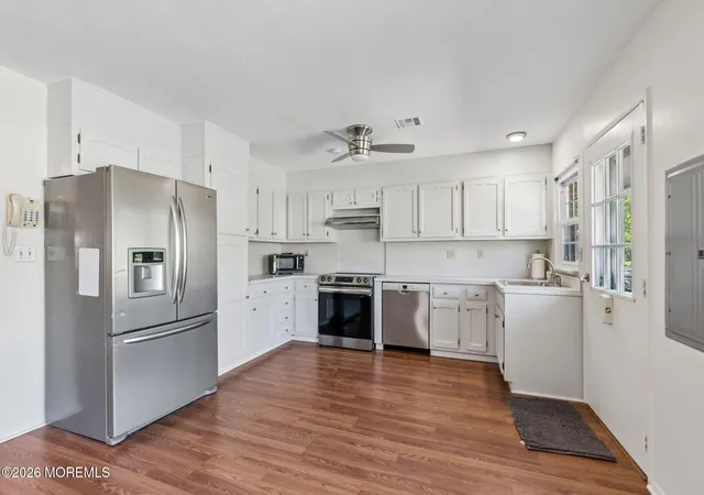 3rd image of 1261A Argyll Cir, Lakewood, NJ 08701 | MLS# 22613317