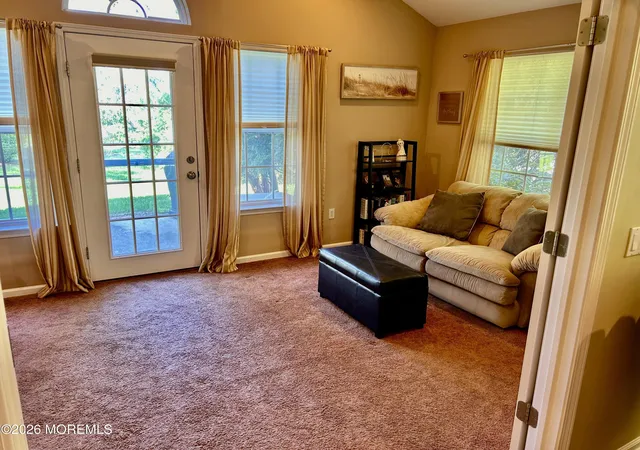 Photo 4 of Single family home for sale at 2752 Meadow Lake Dr, Toms River, NJ 08755 | MLS# 22613623 | Listing updated on 2026-09-10