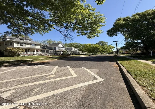 Listing Photo 5 - Condo for sale in building located at 104 Union Ave, Stratford, NJ 08084