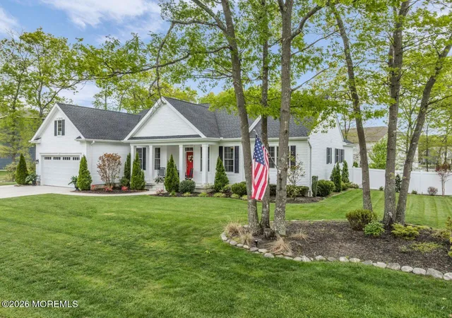 Homes for sale in Egg Harbor Twp, NJ | 305 Glen Ln, Egg Harbor Twp, NJ 08234 | MLS# 22614067