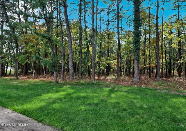 Photo 3 of Single family home for sale at 73 Chesterfield Ln, Toms River, NJ 08757 | MLS# 22613567 | Listing updated on 2026-07-13