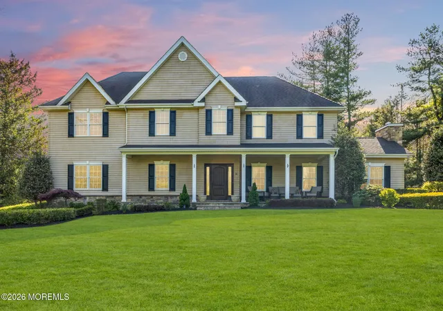 Homes for sale in Colts Neck, NJ | 16 Woodhollow Rd, Colts Neck, NJ 07722 | MLS# 22613833