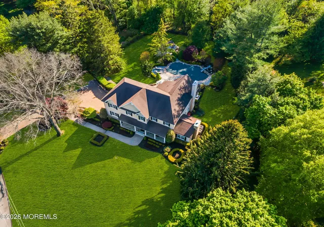 Homes for sale in Colts Neck, NJ | 16 Woodhollow Rd, Colts Neck, NJ 07722 | MLS# 22613833
