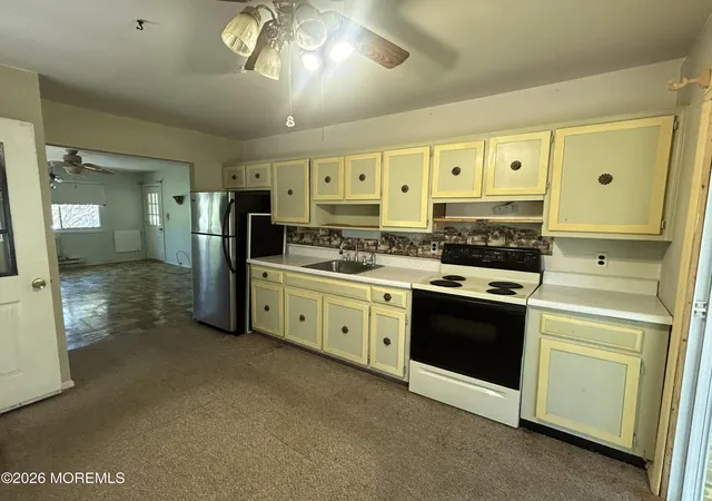 5th image of 12 A California Dr, Whiting, NJ 08759 | MLS# 22613876