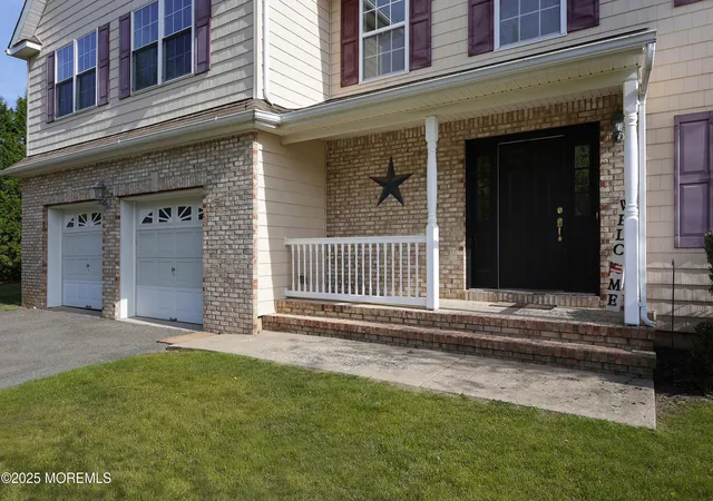 4th image of 22 Roe Ln, Howell, NJ 07731 | MLS# 22613789