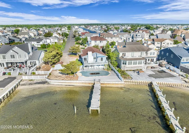 3rd image of 3285 Long Point Dr, Toms River, NJ 08753 | MLS# 22615217