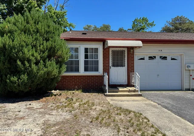2nd image of 14 Easton Dr #A, Whiting, NJ 08759 | MLS# 22614052