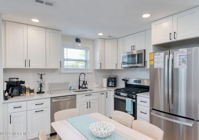 Homes for sale in Ocean City, NJ | 1100 West Ave #C, Ocean City, NJ 08226 | MLS# 22614037
