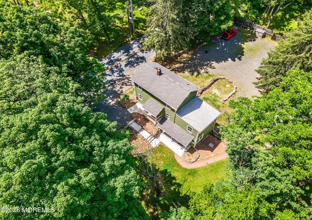 Photo 4 of Single family home for sale at 28 Old Clinton Rd, Flemington, NJ 08822 | MLS# 22614952 | Listing updated on 2026-09-21