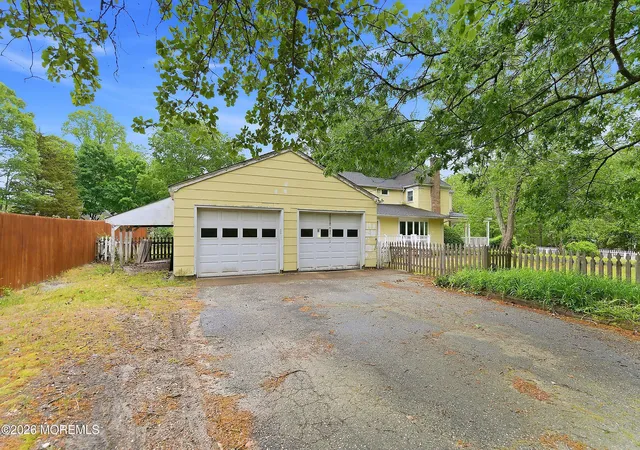 Homes for sale in Bayville, NJ | 304 Central Blvd, Bayville, NJ 08721 | MLS# 22614367