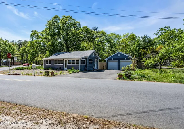 4th image of 705 Cedar Ave, Pine Beach, NJ 08741 | MLS# 22614559