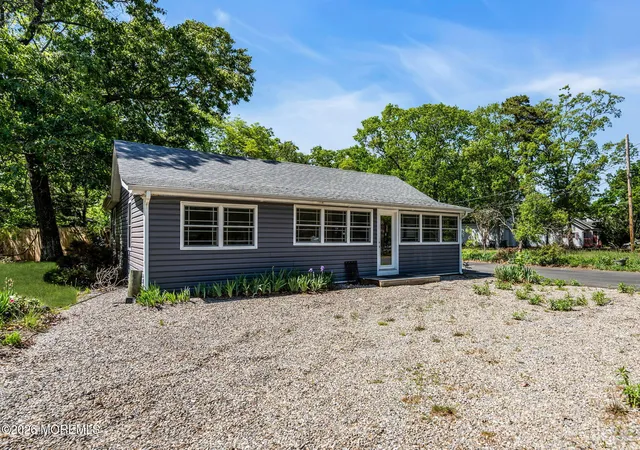 5th image of 705 Cedar Ave, Pine Beach, NJ 08741 | MLS# 22614559