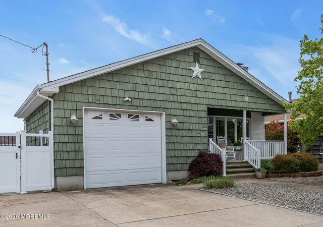 3rd image of 29 Green Island Rd, Toms River, NJ 08753 | MLS# 22614251