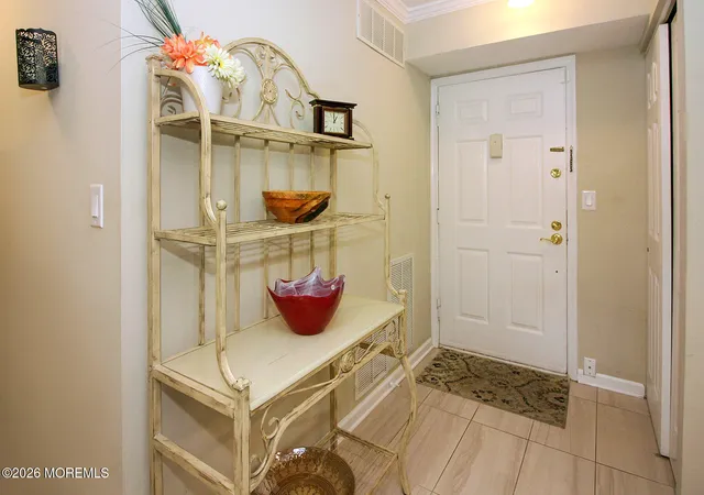 2nd image of 1108 Wellington Pl, Matawan, NJ 07747