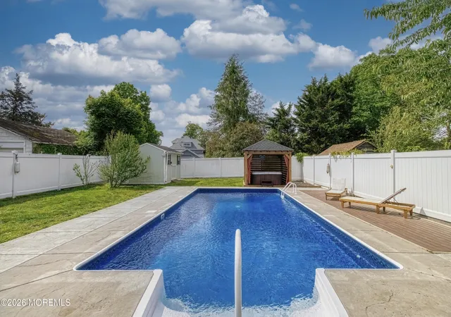 4th image of 718 Mclean Ave, Point Pleasant Beach, NJ 08742 | MLS# 22614734
