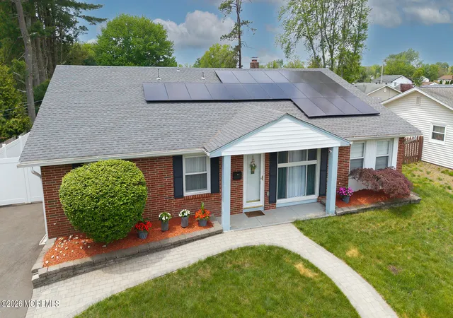 4th image of 107 Monmouth Rd, Monroe Township, NJ 08831 | MLS# 22614572