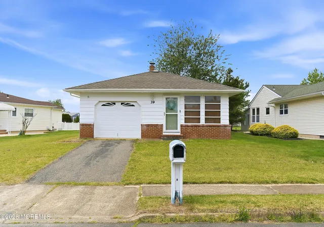 Homes for sale in Toms River, NJ | 39 Corinth Pl, Toms River, NJ 08755 | MLS# 22618854