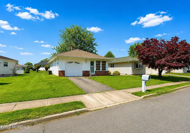 Homes for sale in Toms River, NJ | 39 Corinth Pl, Toms River, NJ 08755 | MLS# 22618854