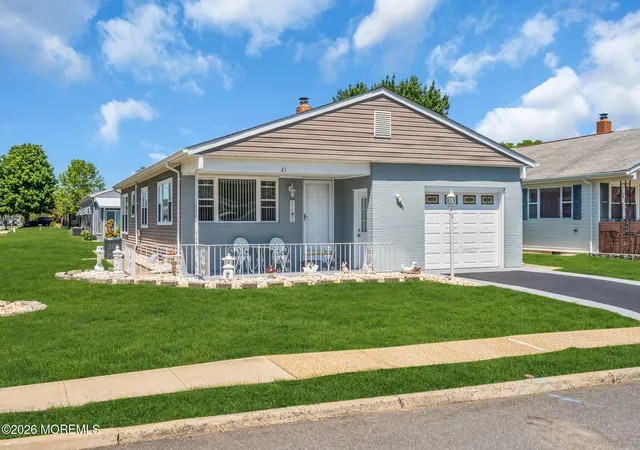 5th image of 21 Camrose St, Toms River, NJ 08757 | MLS# 22616737