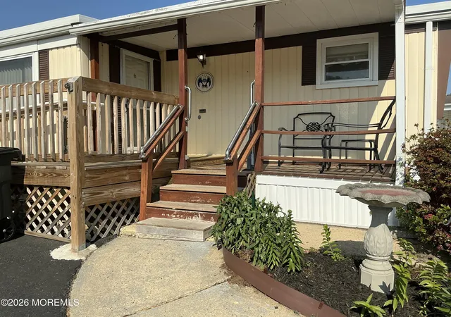 Homes for sale in Freehold, NJ | 143 Starling Pl, Freehold, NJ 07728 | MLS# 22614786