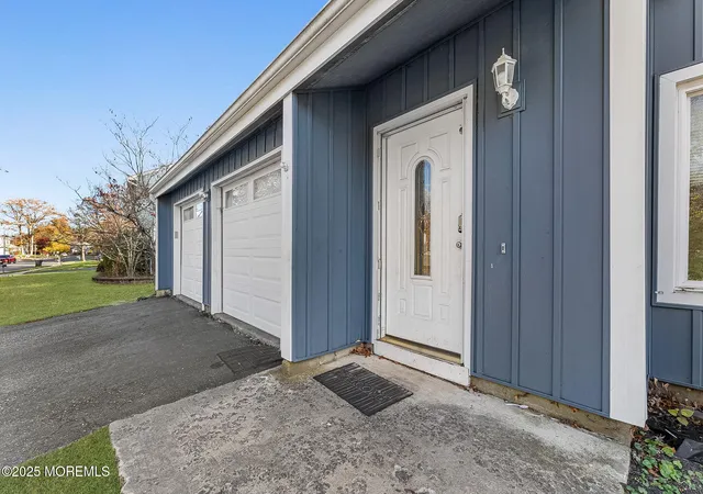 Photo 3 of Single family home for sale at 222 Liberty Bell Rd, Toms River, NJ 08755 | MLS# 22615425 | Listing updated on 2026-07-21