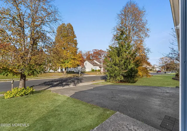 Photo 3 of Single family home for sale at 222 Liberty Bell Rd, Toms River, NJ 08755 | MLS# 22615425 | Listing updated on 2026-07-21
