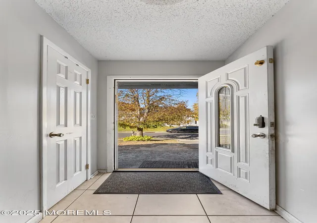 Photo 4 of Single family home for sale at 222 Liberty Bell Rd, Toms River, NJ 08755 | MLS# 22615425 | Listing updated on 2026-07-21