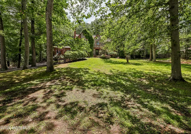 2nd image of 827 Holmdel Rd, Holmdel, NJ 07733 | MLS# 22620156