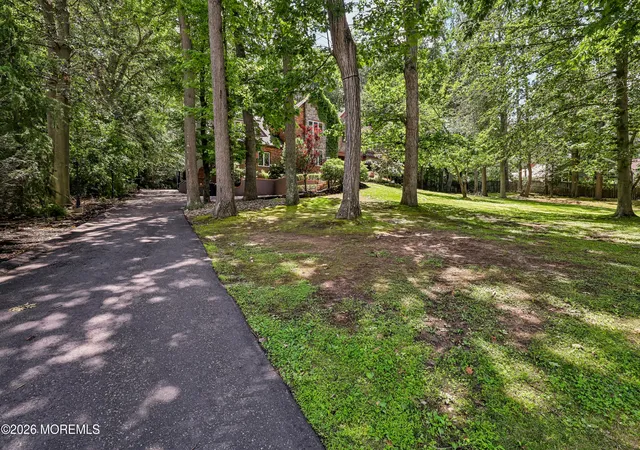 4th image of 827 Holmdel Rd, Holmdel, NJ 07733 | MLS# 22620156