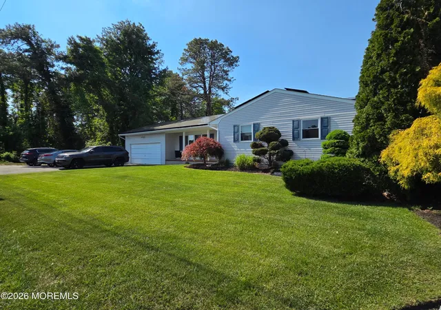 3rd image of 1025 Monmouth Ave, Toms River, NJ 08757 | MLS# 22614935
