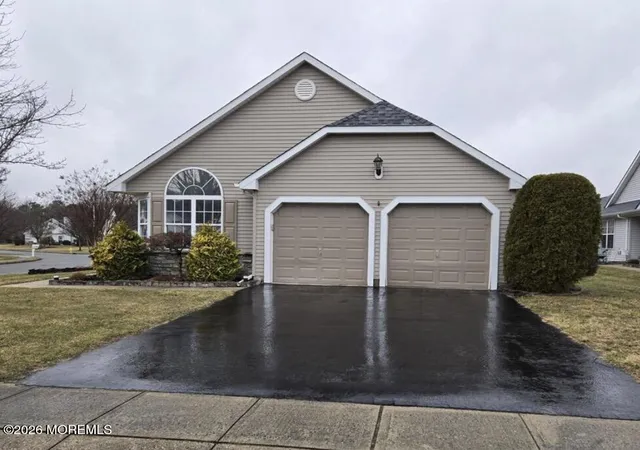 Photo 1 of Sale Pending at 3276 Springer Ln, Toms River, NJ 08755 | MLS# 22616268 | Listing updated on 2026-09-11