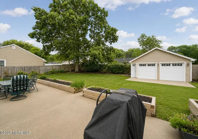 Homes for sale in Lanoka Harbor, NJ | 407 Sinclair Ave, Lanoka Harbor, NJ 08734 | MLS# 22615733