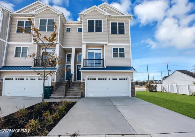 3rd image of 27 Jeffrey Dr, Little Egg Harbor, NJ 08087 | MLS# 22615052