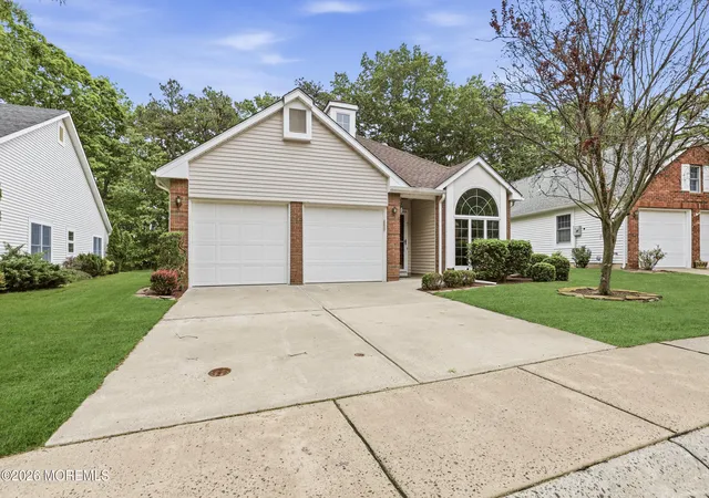 3rd image of 1925 Kwansan Ct, Toms River, NJ 08755 | MLS# 22615086
