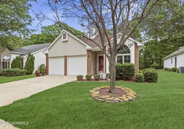 4th image of 1925 Kwansan Ct, Toms River, NJ 08755 | MLS# 22615086