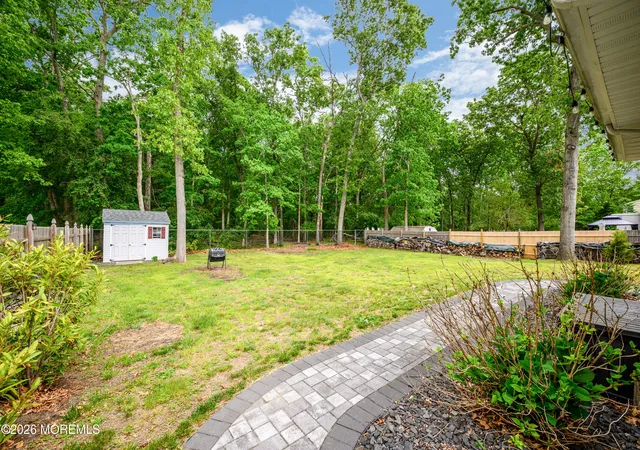 2nd image of 7 Boxwood Ter, Toms River, NJ 08755 | MLS# 22615170