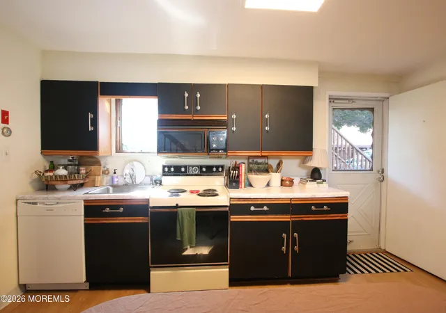 Homes for sale in Asbury Park, NJ | 508 7Th Ave, Asbury Park, NJ 07712
