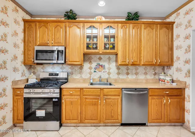 4th image of 21 Provence Dr, Manchester Township, NJ 08759 | MLS# 22615271