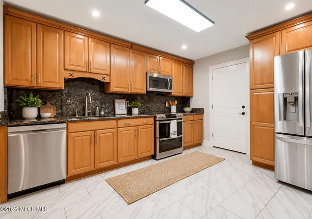 5th image of 151 Chestnut Way, Manalapan, NJ 07726 | MLS# 22615462