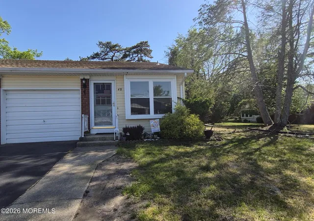 Homes for sale in Whiting, NJ | 4 Conestoga Dr #B, Whiting, NJ 08759 | MLS# 22615357
