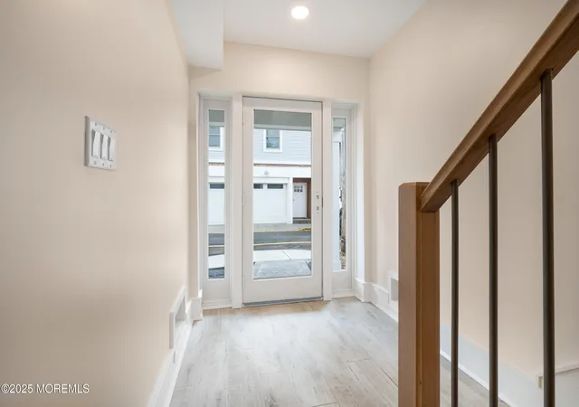 Homes for sale in Sea Bright, NJ | 9 South St, Sea Bright, NJ 07760 | MLS# 22615390