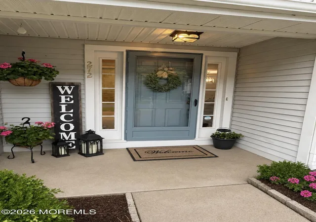 Homes for sale in Howell, NJ | 272 Sugar Maple Ct, Howell, NJ 07731 | MLS# 22615596