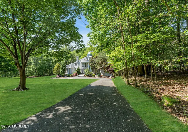 5th image of 118 Mountainside Vw, Morganville, NJ 07751 | MLS# 22616196
