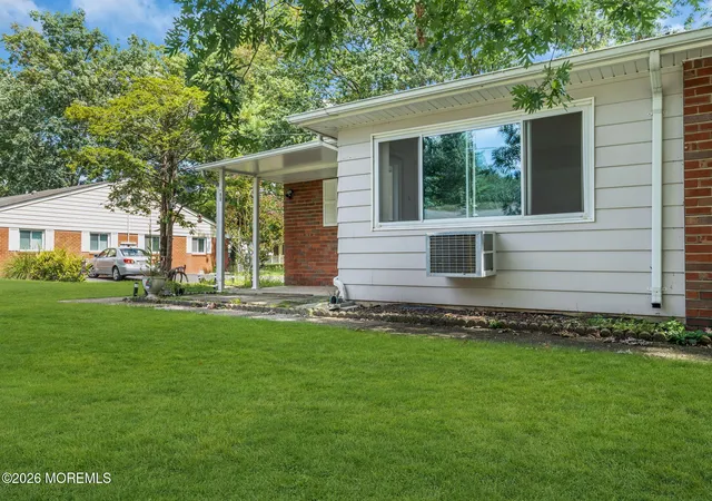 Photo 4 of Single family home for sale at 8 Robin St #B, Manchester, NJ 08759 | MLS# 22626649 | Listing updated on 2026-10-30