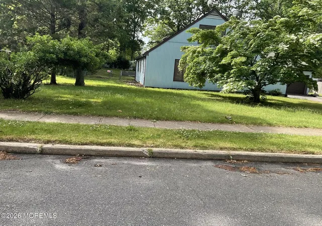 3rd image of 7 Winchester Dr, Jackson, NJ 08527 | MLS# 22615820