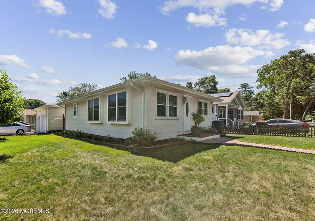 Photo 2 of Sale Pending at 525 Jackson Ave, Brick, NJ 08723 | MLS# 22615647 | Listing updated on 2026-08-04
